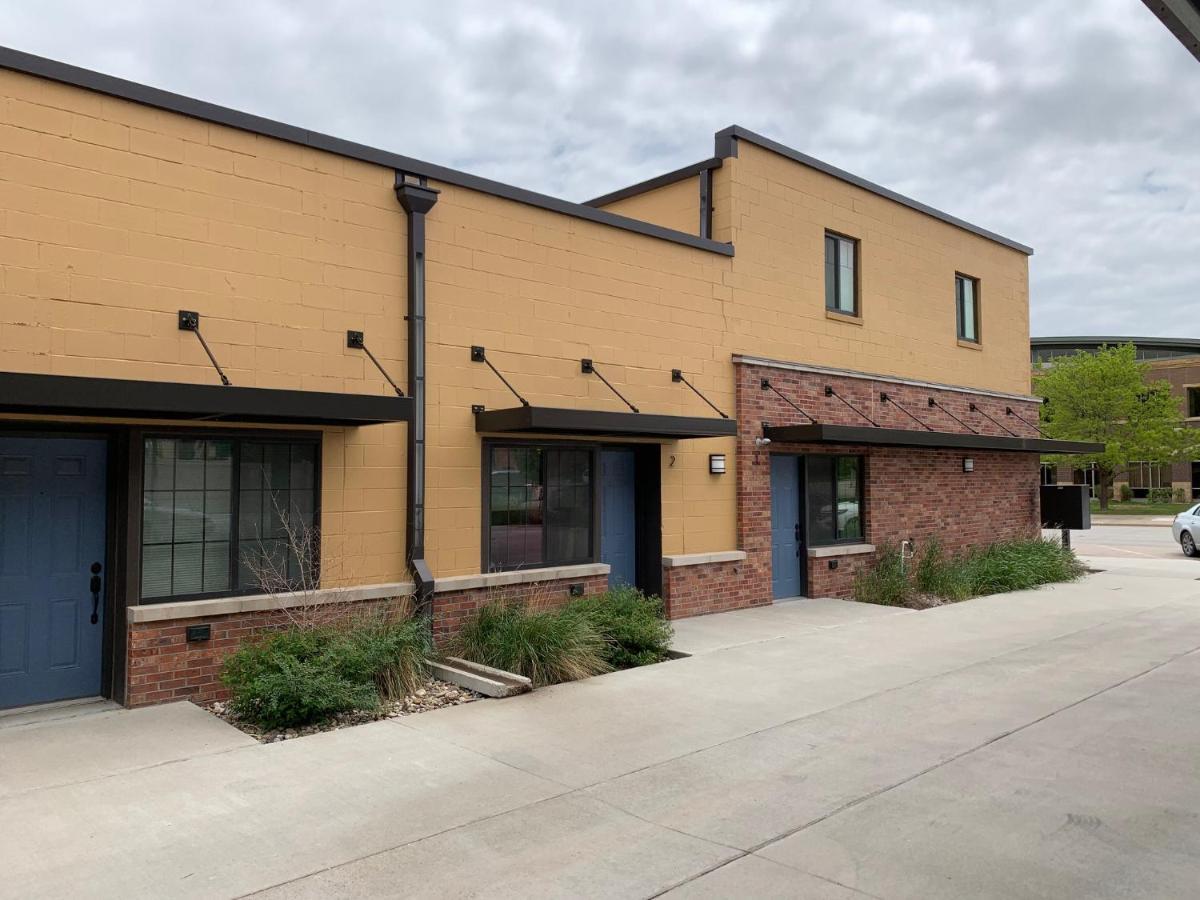 Your Downtown Rapid City Base Camp! Buitenkant foto